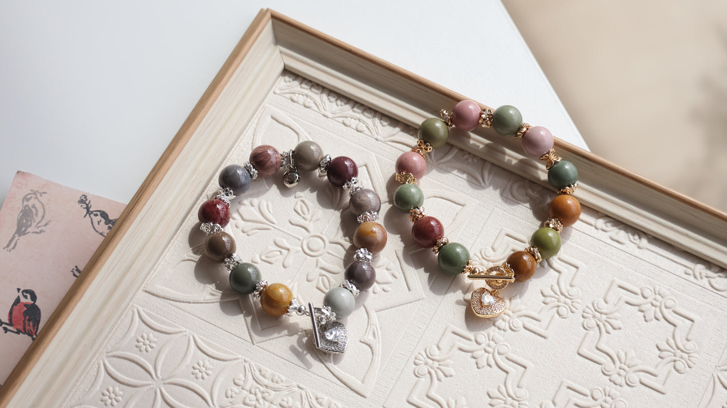 *Instocks* Alashan Agate with Sparkly Heart & OT Clasp Natural Crystal Bracelet (Elastic)