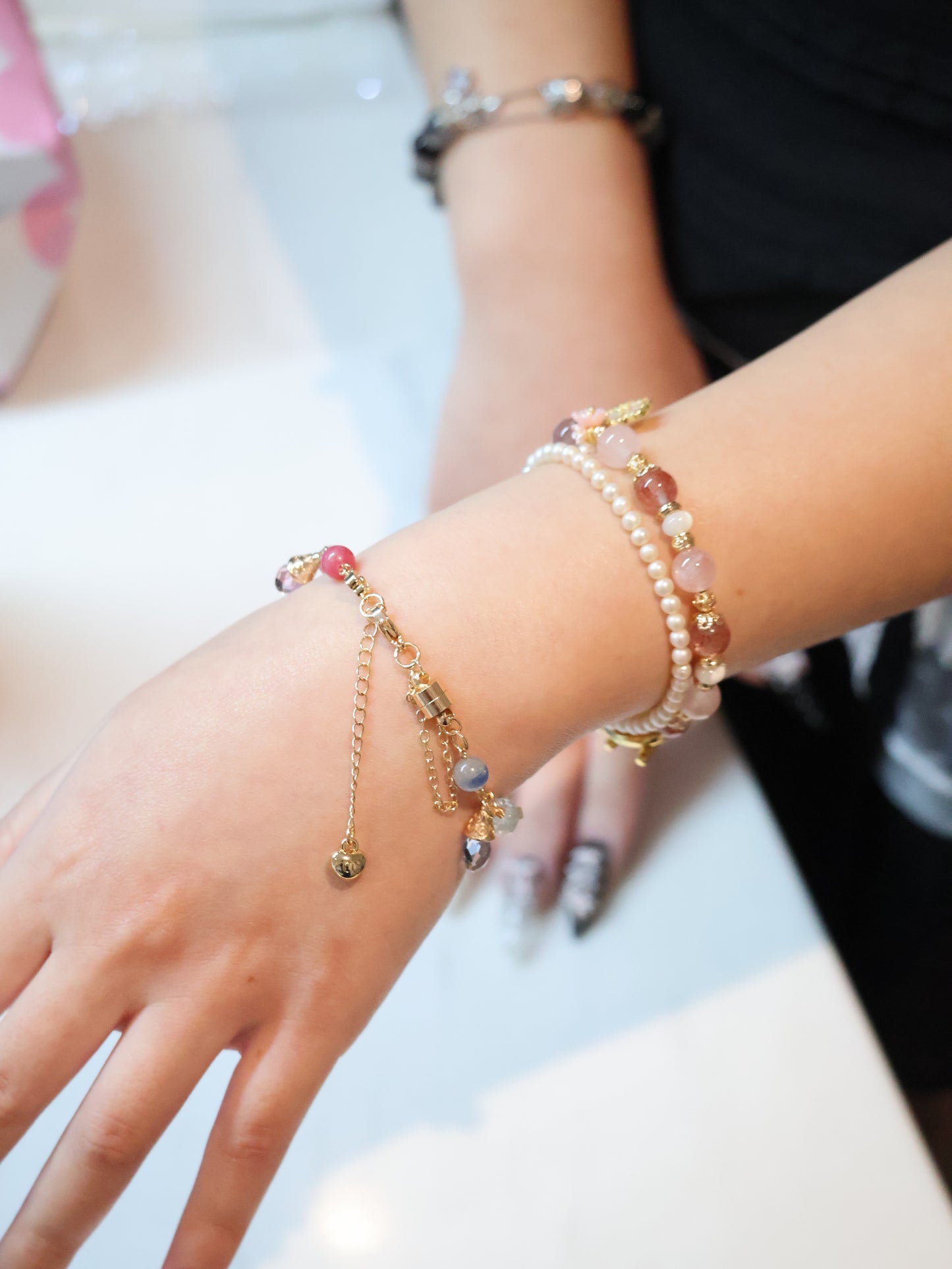 Rose Quartz, Blue Kyanite, Blue Topaz, Aquamarine & Rhodonite — Rosen Bleu Chain Bracelet | 8mm (Magnetic Opening, Chain)