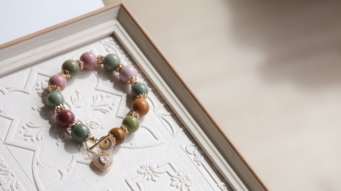 *Instocks* Alashan Agate with Sparkly Heart & OT Clasp Natural Crystal Bracelet (Elastic)