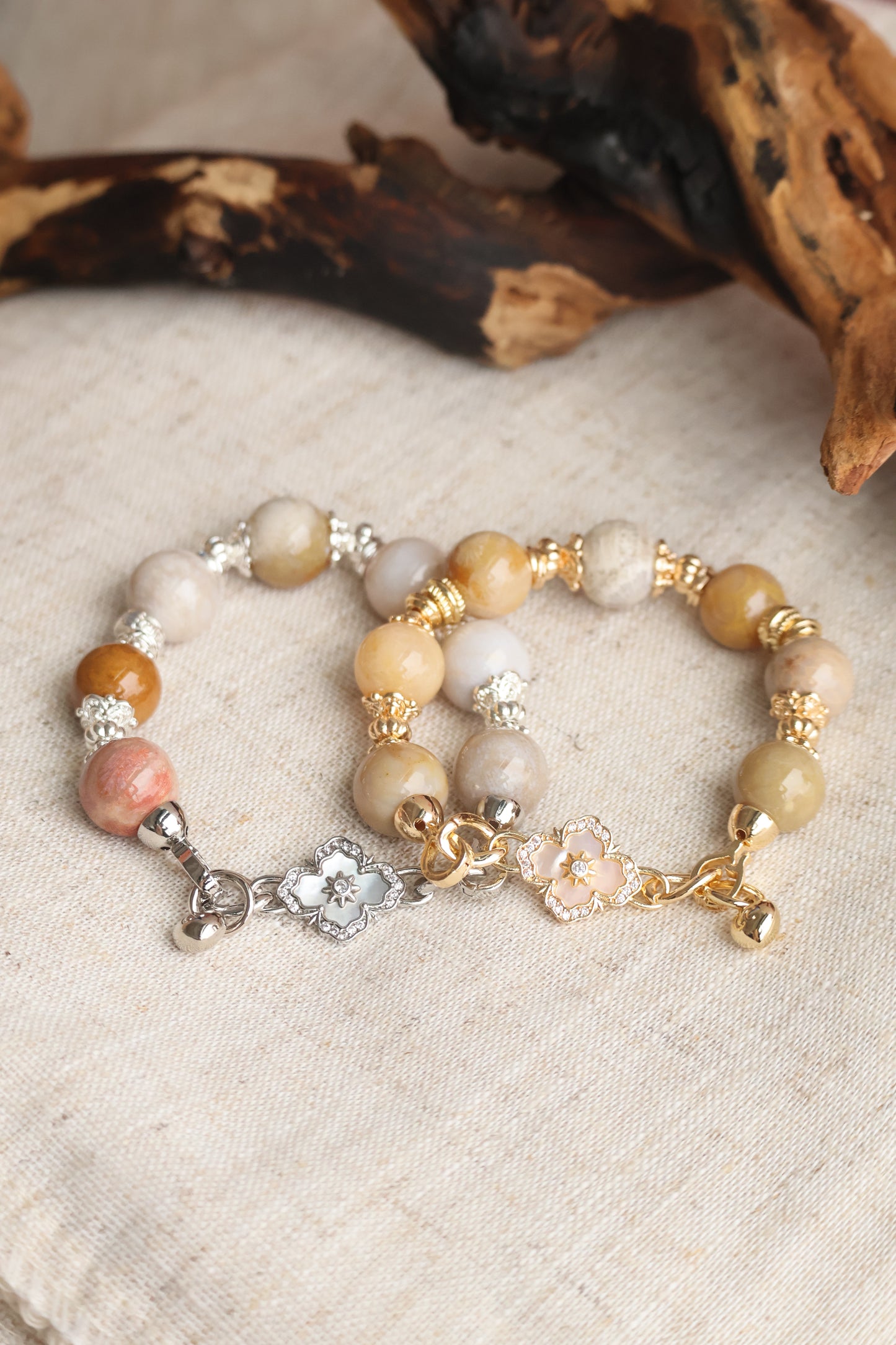 *Instocks* Fossilised Coral Jade with Clover Charm Natural Crystal Bracelet (Elastic)