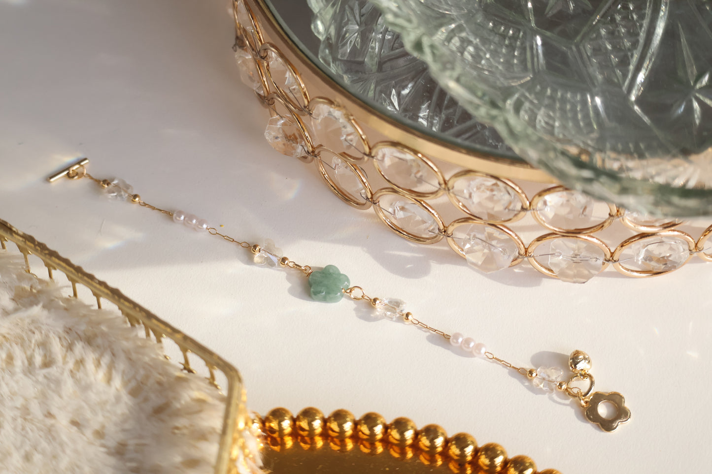 *Instocks* Sakura Flower Chain Natural Crystal Bracelet (OT Clasp)