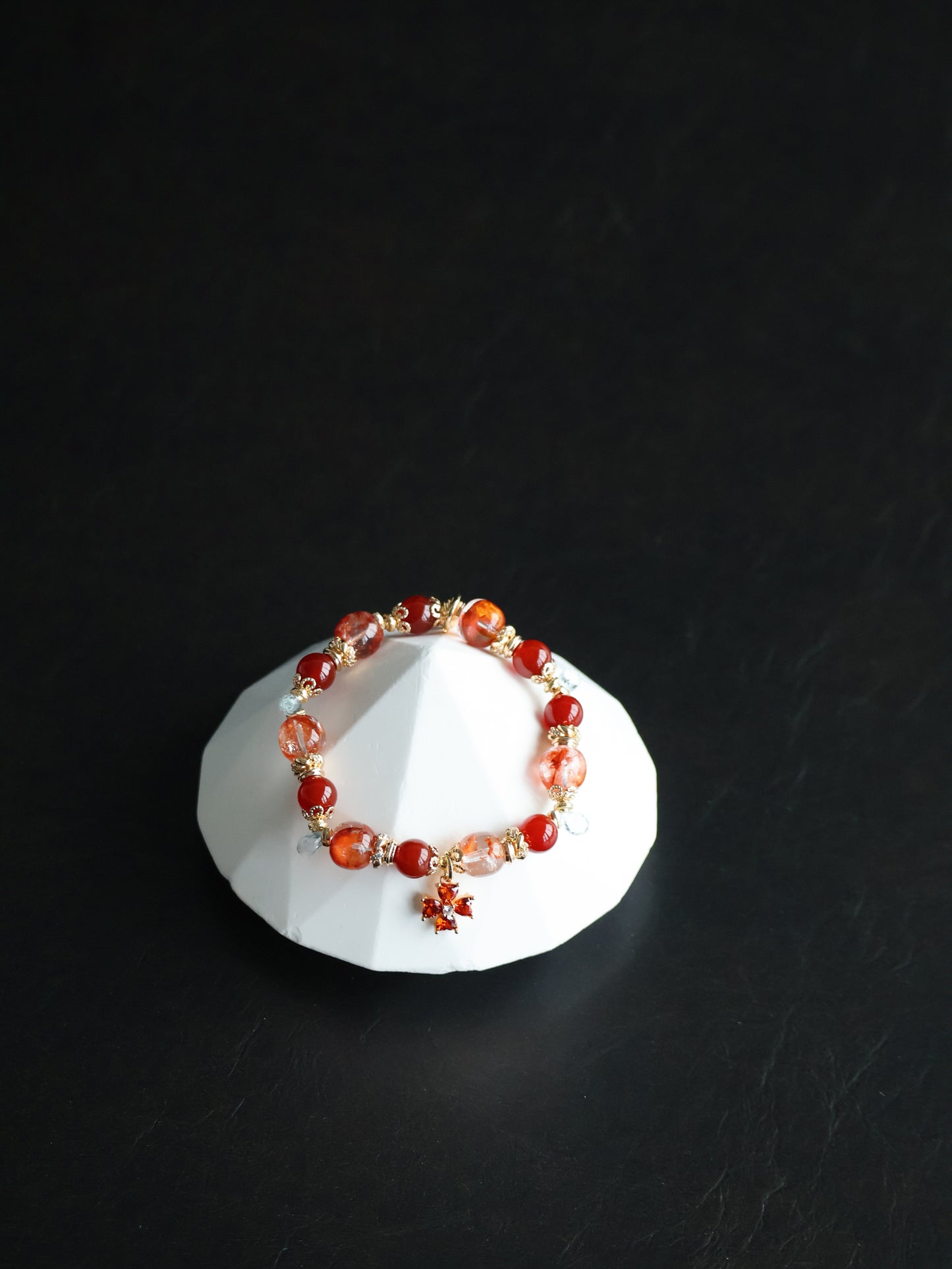 Fire Quartz, Carnelian & Blue Topaz Crystal Bracelet — Xiel Fire | 8mm (Elastic)