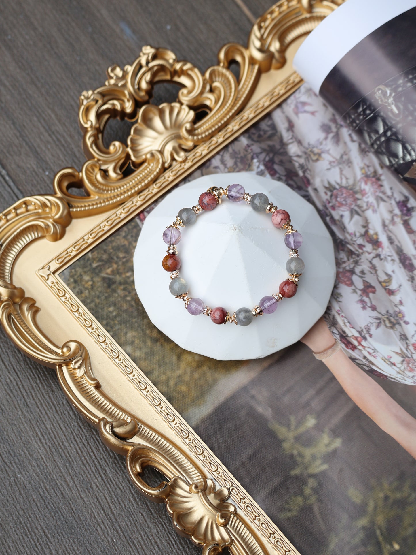 Alashan Agate, Labradorite, Amethyst Crystal Bracelet — Taurus Horoscope Series | 8mm (Elastic)