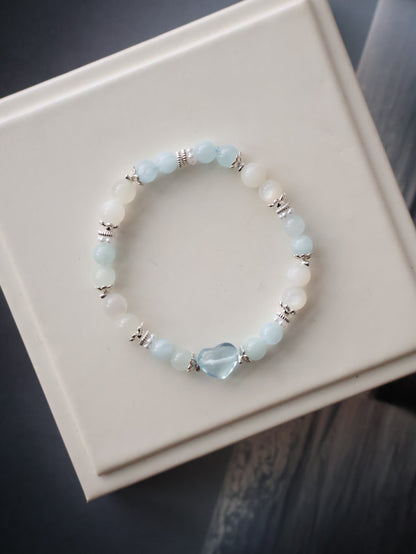 Aquamarine & White Flash Moonstone with Heart Carving — Dain | 6mm (Elastic)