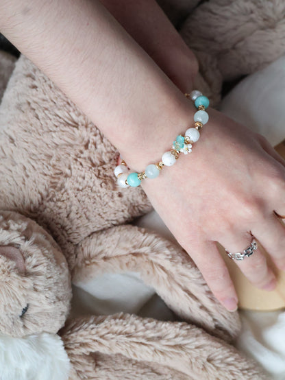 Amazonite, Freshwater Pearl, Aquamarine & Snow Garden Rose Quartz Crystal Bracelet — Freina | 8mm (Elastic)