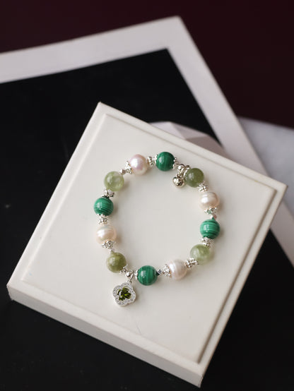 Malachite, Green Emerald Mica & Freshwater Pearl Crystal Bracelet — Cordelia Twin Sparkly Clover | 8mm + 10mm (Elastic)
