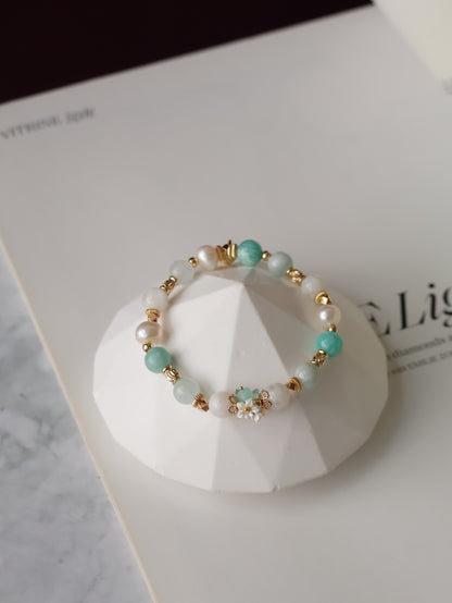 Amazonite, Freshwater Pearl, Aquamarine & Snow Garden Rose Quartz Crystal Bracelet — Freina | 8mm (Elastic)
